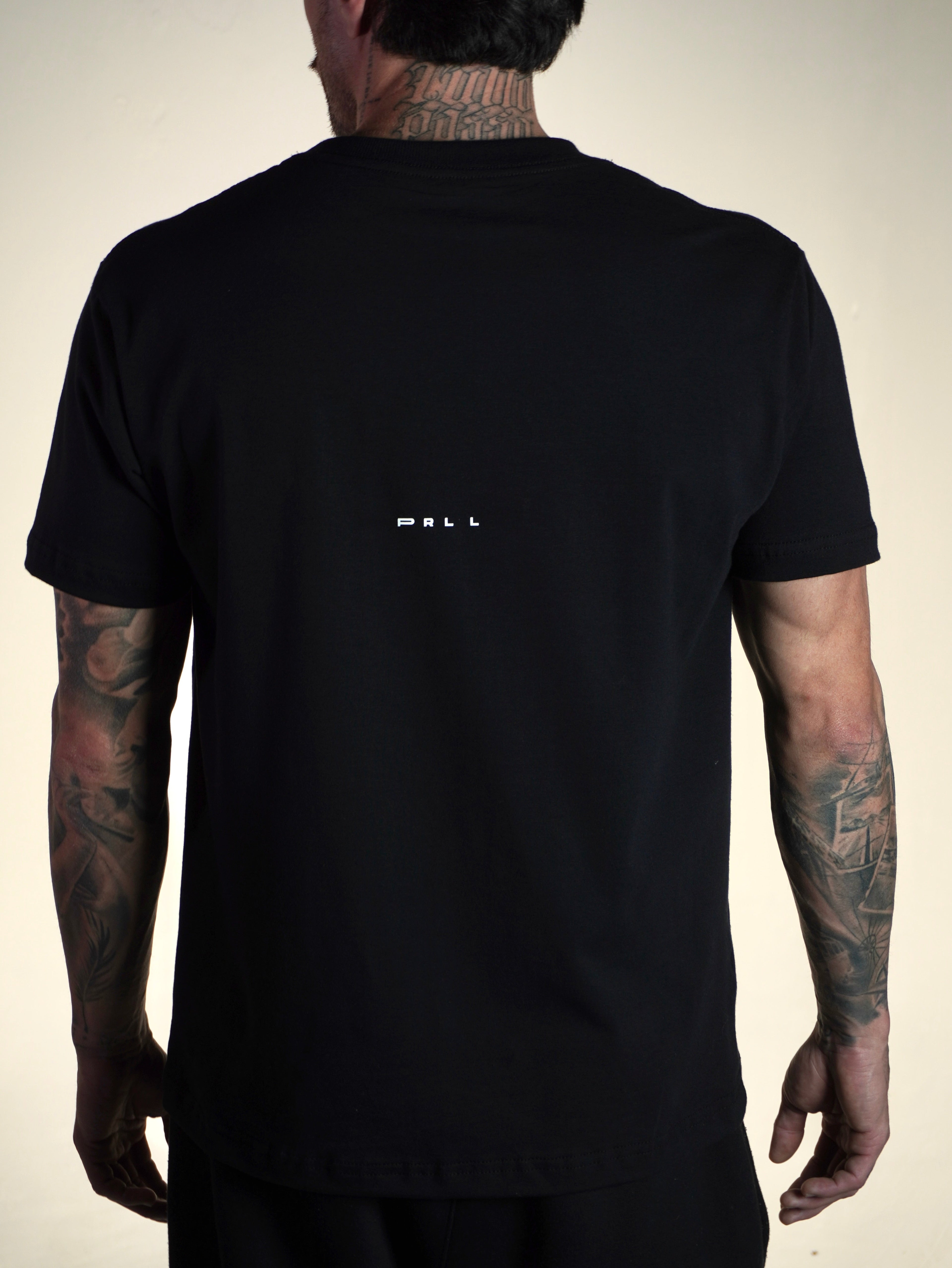 Daily Tee preta, costas