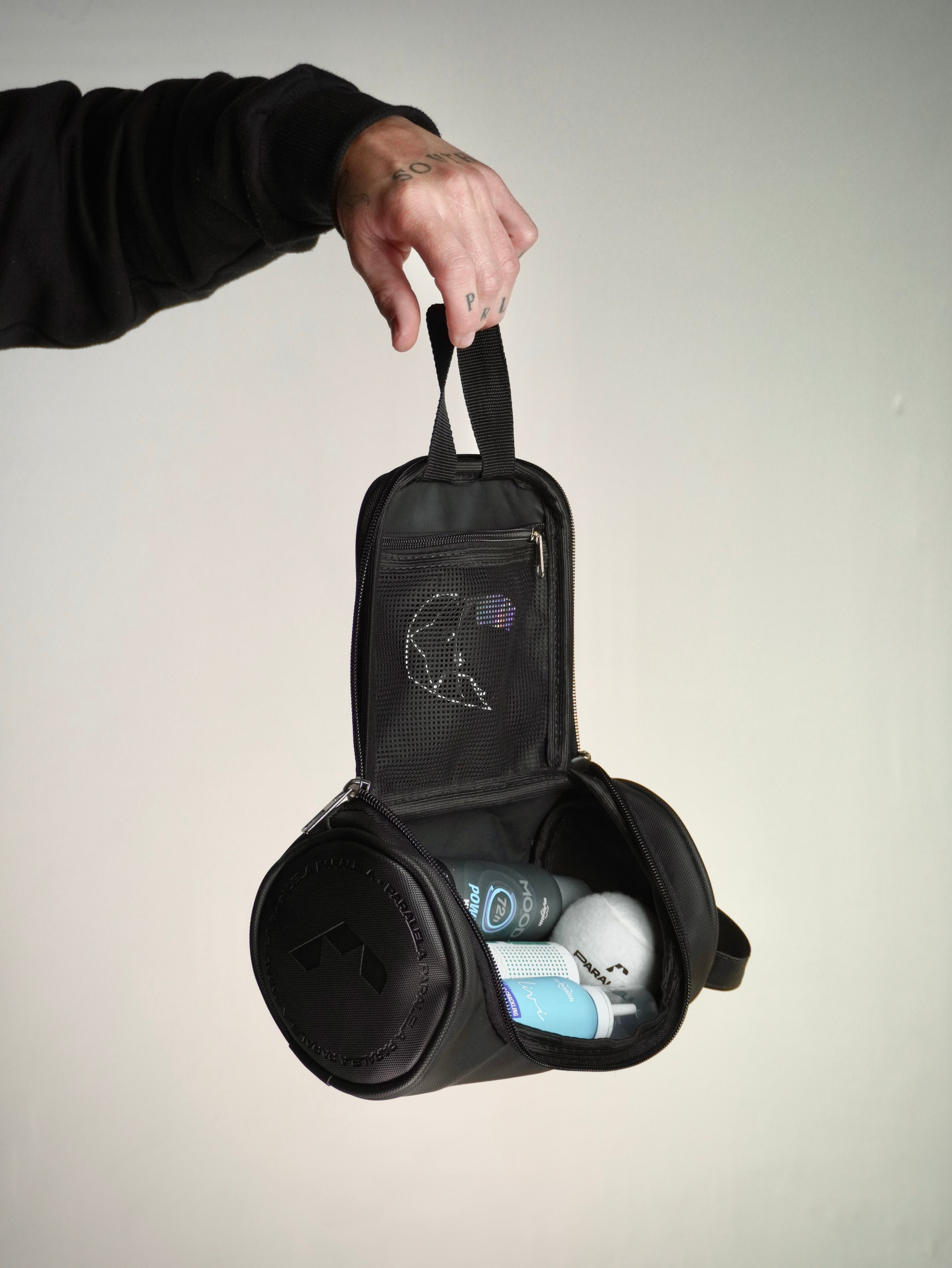 Essentials Pouch